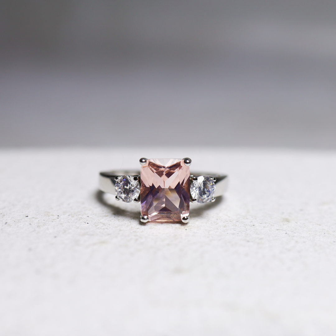 Sterling Silver Mink Ring - Striking mink design expertly crafted from genuine sterling silver, exuding elegance and sophistication